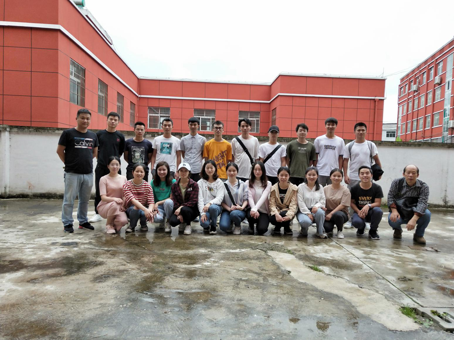 图片2.png 图片2.png